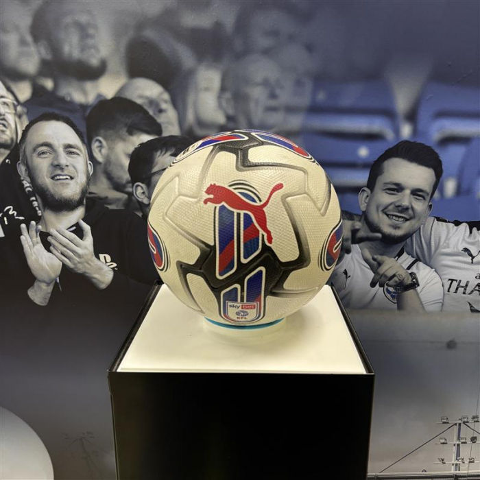 23/24 EFL Official Match Ball
