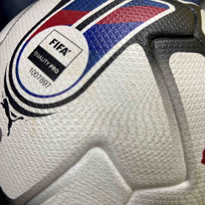 23/24 EFL Official Match Ball